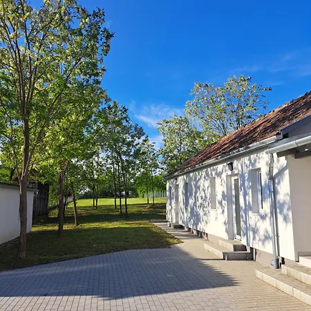 Villa-galliet アパート